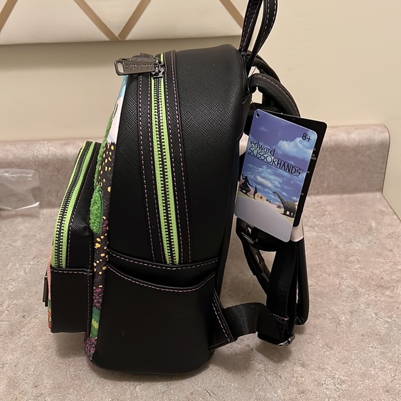 Loungefly Disney Edward Scissorhands Topiary Mini Backpack NWT - Picture 9 of 11
